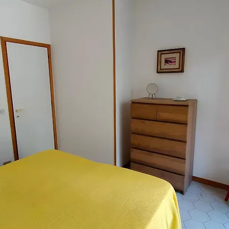Trilocale A Pochi Passi Dal Mare E Dal Centro Cod 471 דירה מרצ'לי
